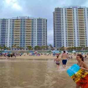  Holiday home Ocean Walk 2 Bedroom A0819